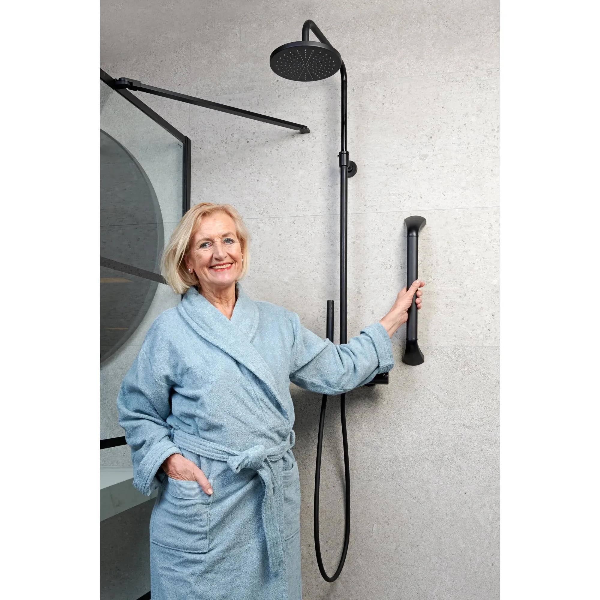 Stylish Black Aluminium Grab Bar - Image 3